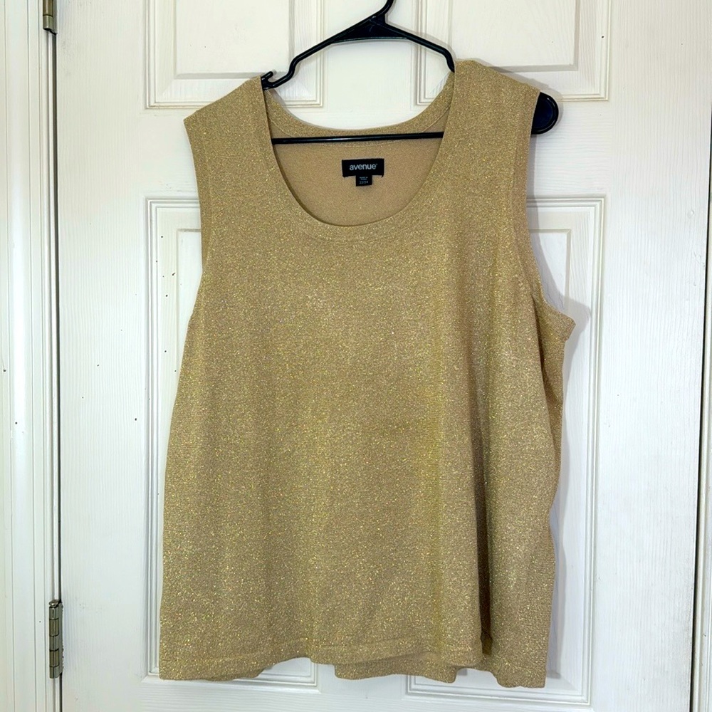 Golden Sparkly Tank Top Like New Size 22 / 24